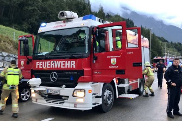 PKW-Brand in Strenger Tunnel am 02. September 2018.