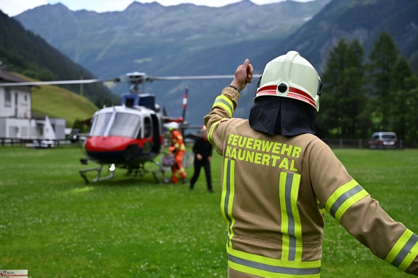 Heftige Unwetter halten Feuerwehren im Bezirk Landeck auf Trab