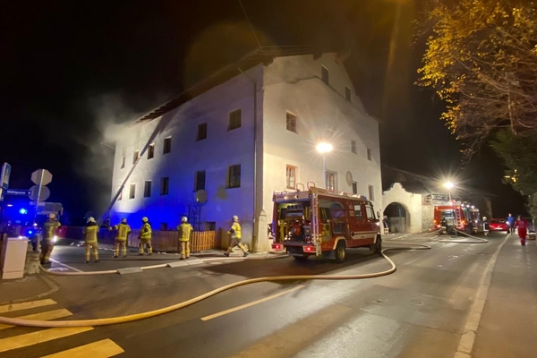 Wohnungsbrand in einem Mehrfamilienhaus in Prutz am 29.11.2020