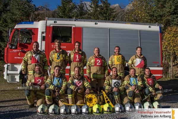 Feuerwehr Pettneu besteht Technische Leistungsprüfung Form A in Gold