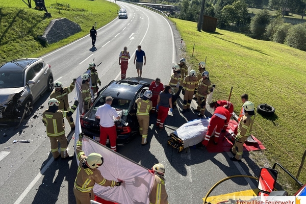Verkehrsunfall L68 in Pettneu