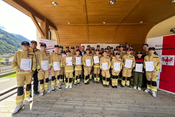 Wissenstest der Feuerwehrjugend in Schnann