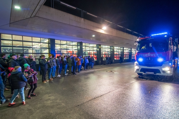 Erstes Wechselladerfahrzeug für die Feuerwehr Landeck