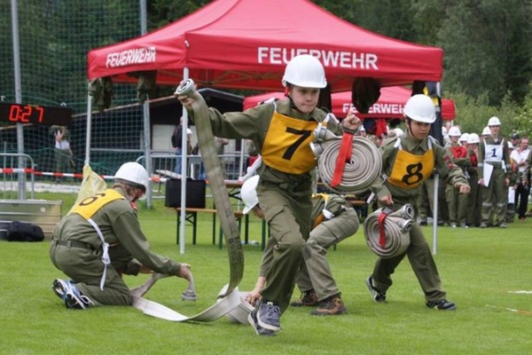 Die Feuerwehren brauchen Nachwuchs..