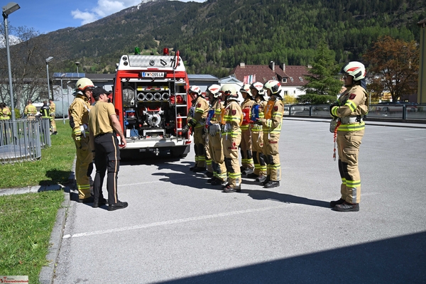 Truppmannausbildung im Bezirk Landeck: Erfolgreicher Start in die Feuerwehr-Grundausbildung