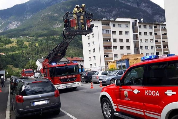Feuerwehr Landeck rettet Schwalbe