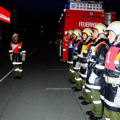 Prüfung "Technische Hilfeleistung" einer Gruppe der OF Zams