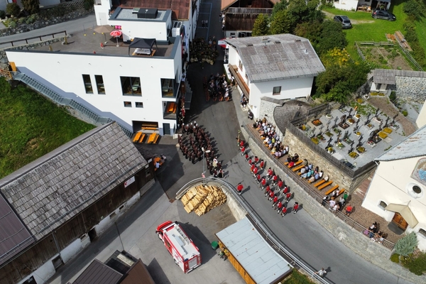 Segnung des neuen Mehrzweckgebäudes in Hochgallmig