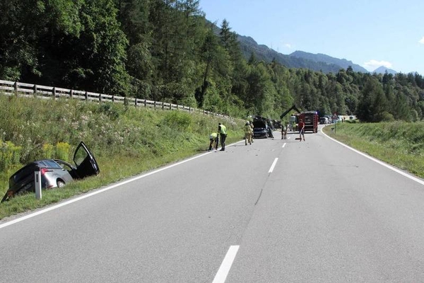 Verkehrsunfall auf der Reschenbundesstraße B 180