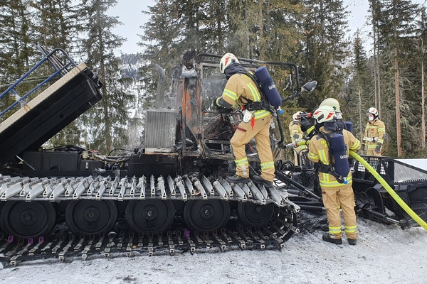 Brand einer Pistenraupe am 08.01.2021 in Fendels