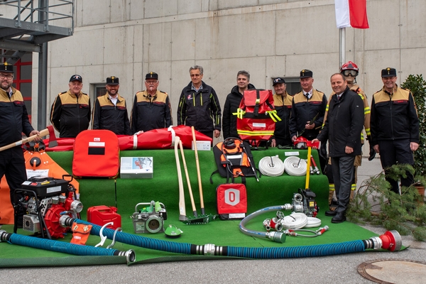 WALDBRAND: TIROLS FEUERWEHREN RÜSTEN AUF