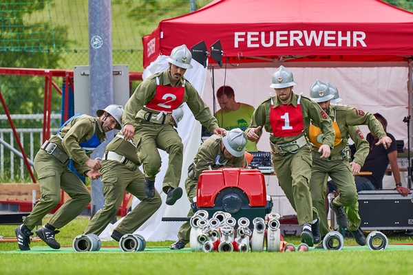 Bezirksnassbewerb in Schnann