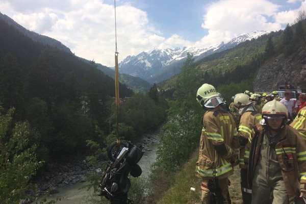 Verkehrsunfall auf der L 76 im Bereich Fließ/Urgen