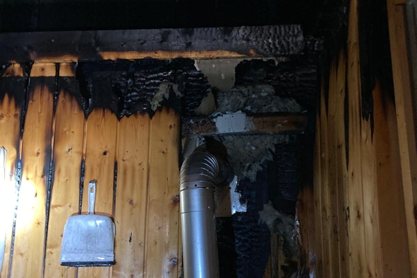 Einsatz FF Kappl - Mutiger Einsatz verhindert Hüttenbrand in Kappl