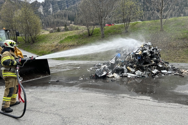 Brand LKW in Ried i.O.