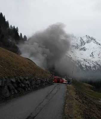 St. Anton - Fahrzeugbrand im Schmittentunnel